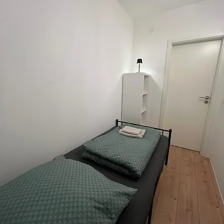 דירה I Garage I 4 Schlafzimmer *