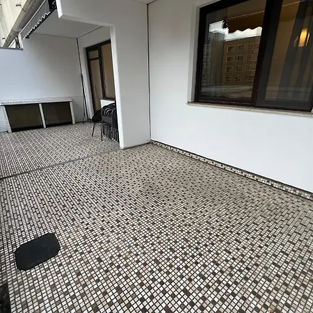 I Garage I 4 Schlafzimmer דירה *