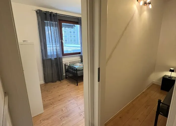 I Garage I 4 Schlafzimmer 公寓 *